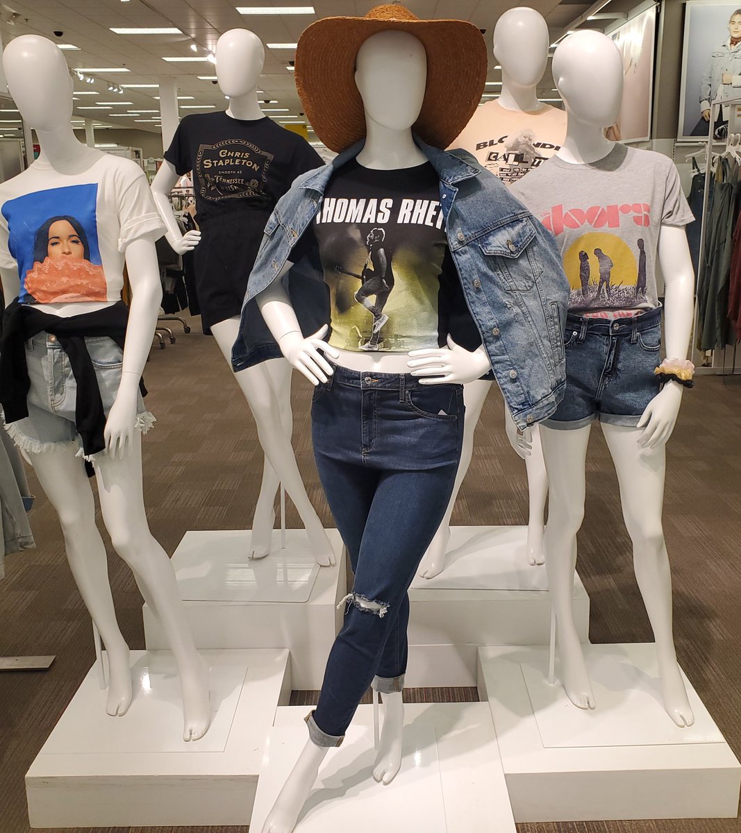 VML_Xavier's tweet photo. Loved getting creative with new focuses for Young Contemporary! Denim &amp; Band tees = a summer vibe🎸🎶 https://t.co/W9XEXvhvHt