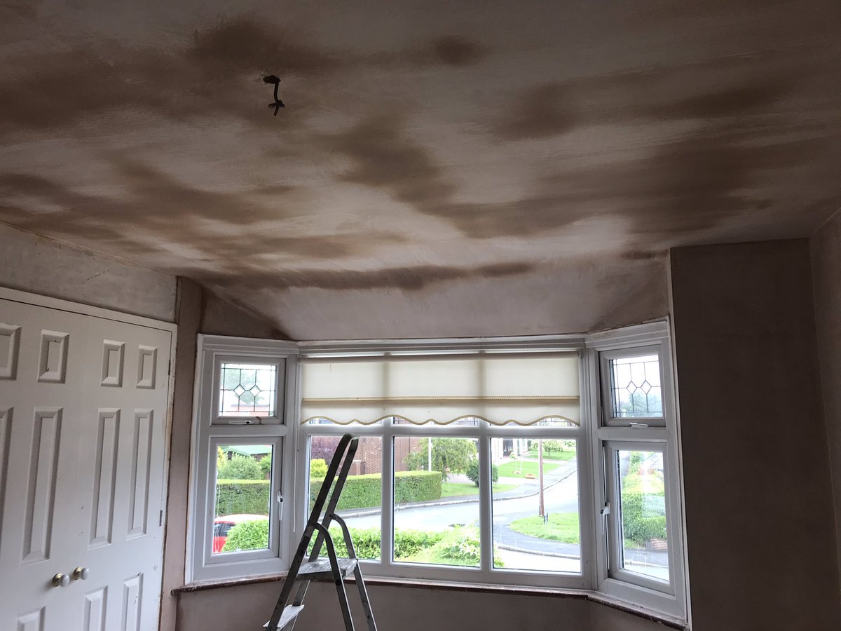 J7Construction's tweet photo. Great to see some skim on the walls!!
Best start planning for painting!!
#wrexhambuilders #construction #refurbishment #building #plastering #wrexham #northwales # https://t.co/7DDMn1XTOt