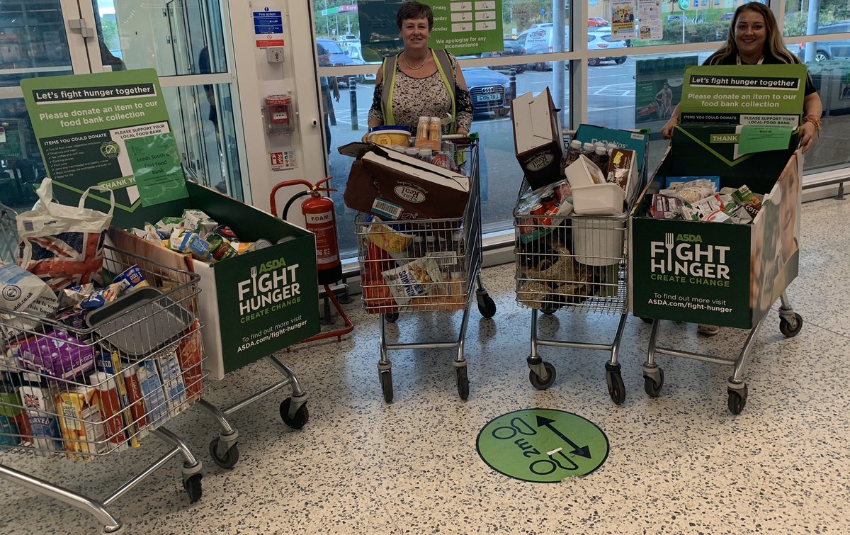 5 trollies full of donations this week from our generous customers @MiddletonAsda for @LeedsSouthFood thank you to everyone who donated.