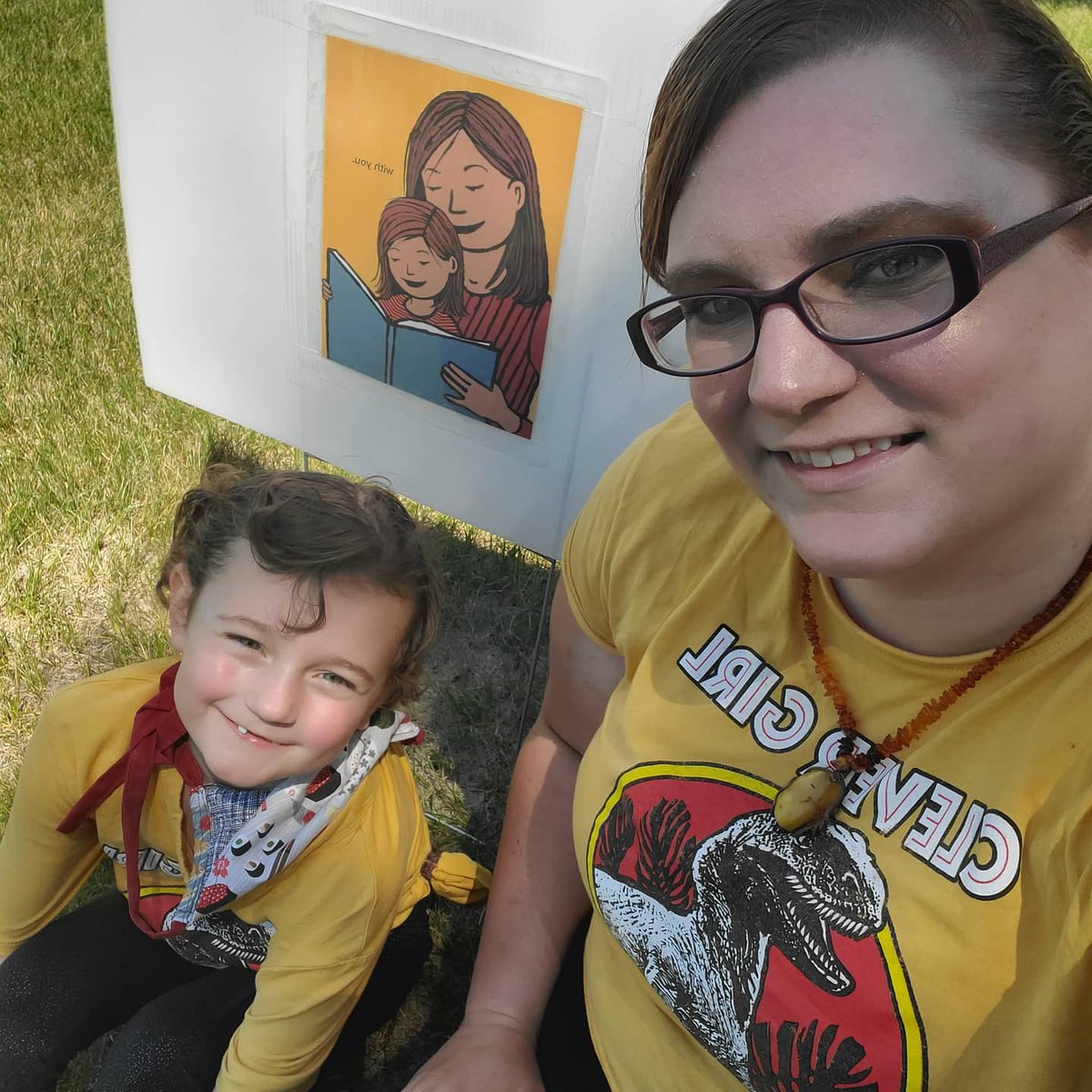 Kemeah520's tweet photo. #storywalk #GFPsummerreading #iggleworms #housematilda https://t.co/kYjyakDXCW