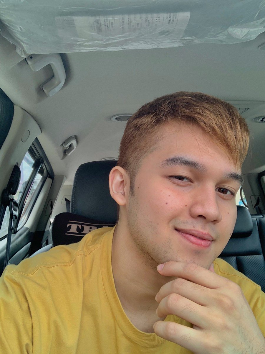 raytcarreon's tweet photo. feeling amboy https://t.co/lguw5lS1pl