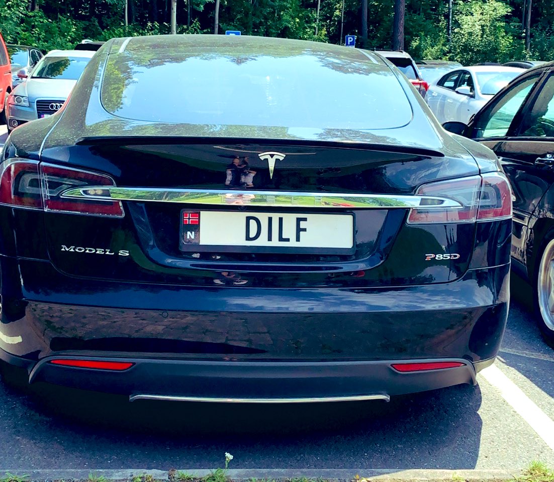 Kristofer Giltvedt Selbekk So Norway Now Has Vanity Plates You Can Apply To Get One But It Goes Through A Manual Approval Process To Make Sure Somebody Doesn T Apply For