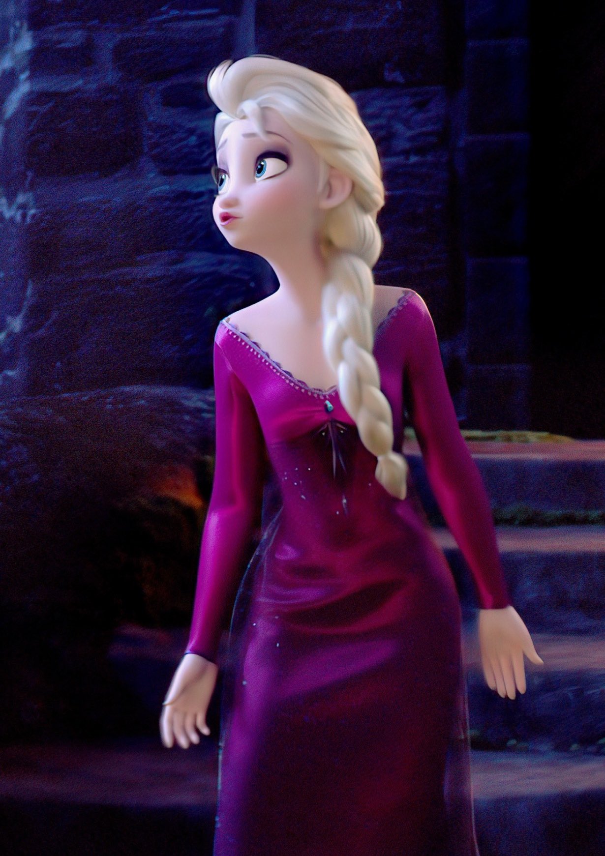 Elsa's nightgown frozen 2 sale