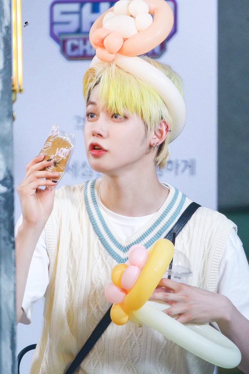 __ddadda99's tweet photo. 마블                                           디즈니

지브리                                       순정만화 https://t.co/FOaesDp2gv