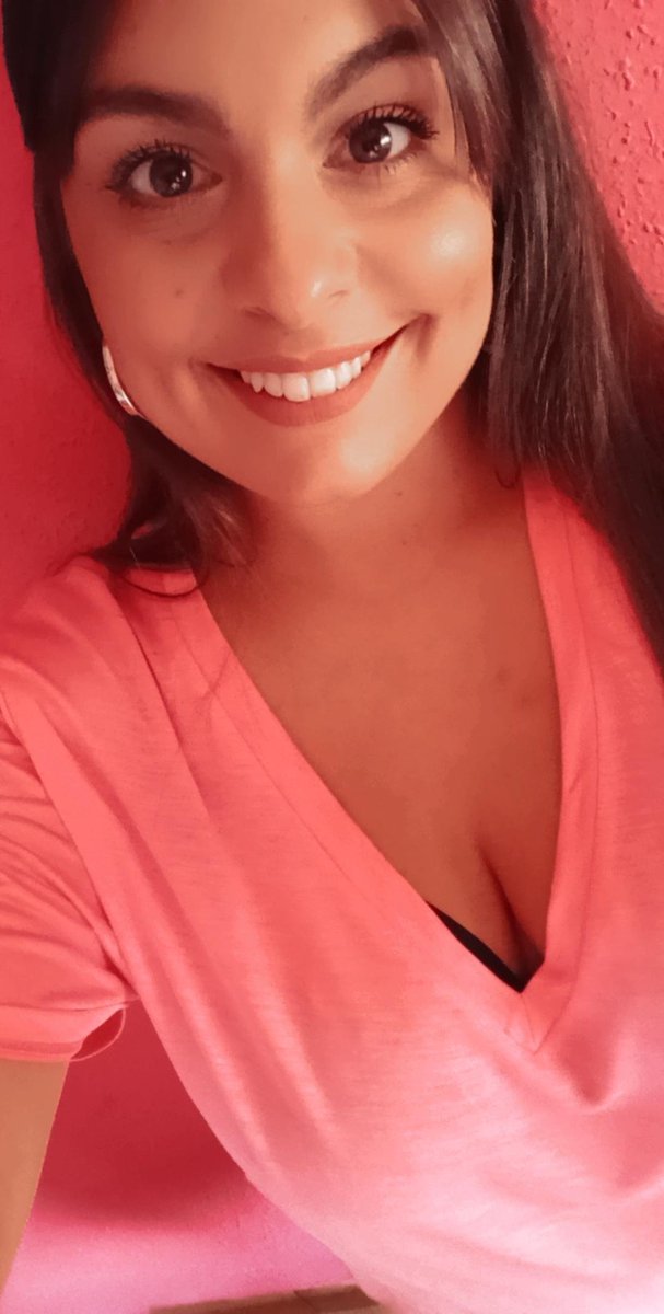 Lucía tweet media