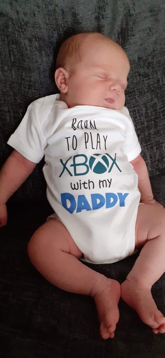 DonJoewonSong's tweet image. Born to "Sleep" and play @Xbox with daddy!!

Give it a couple of weeks and he'll probably be better then me 🤣🤣