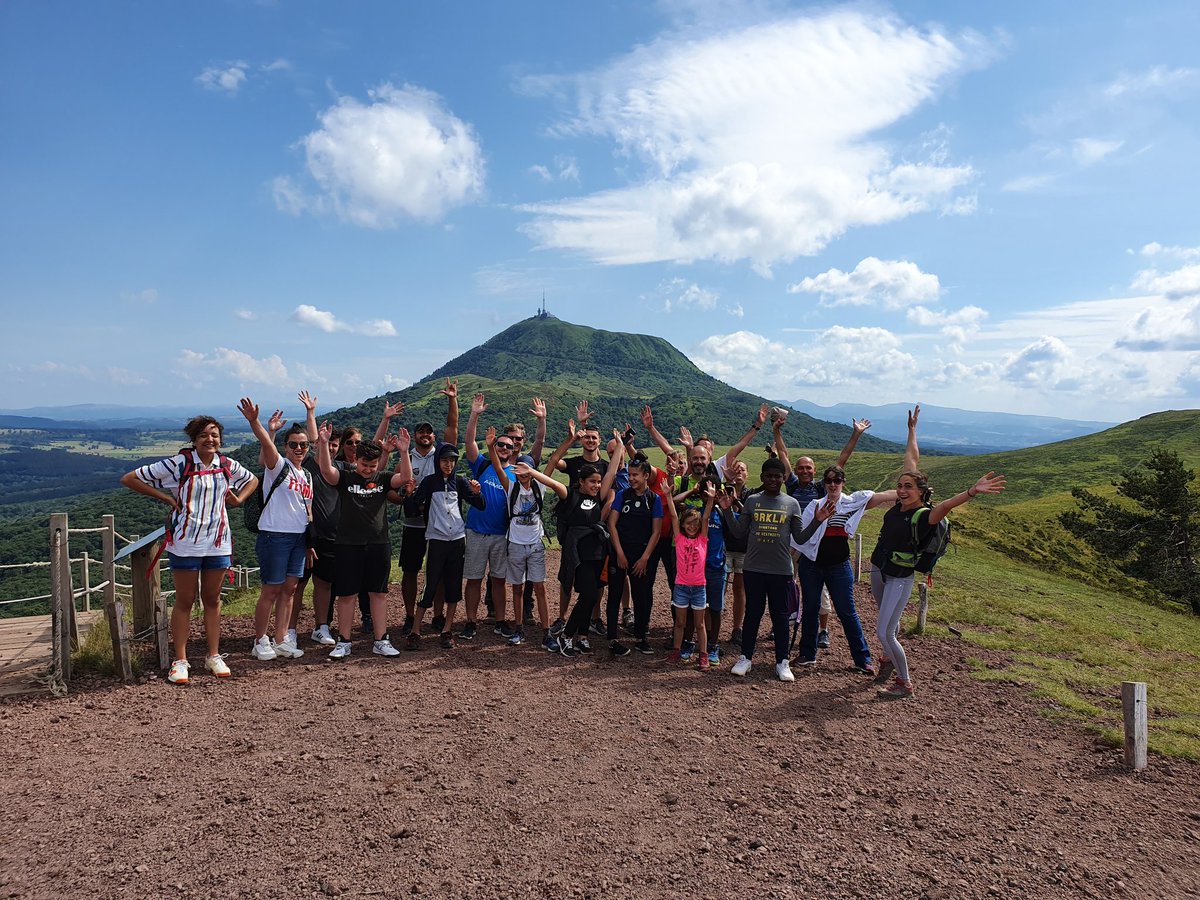 La première sortie collective pour les #filleuls, #tuteurs et #référentpédagogiques clermontois a eu lieu cet après-midi ! Une belle dynamique qui se met en place pour accompagner nos filleuls à travers le #doubletutorat. Merci ! 👏
#égalitédeschances @Inst_Telemaque