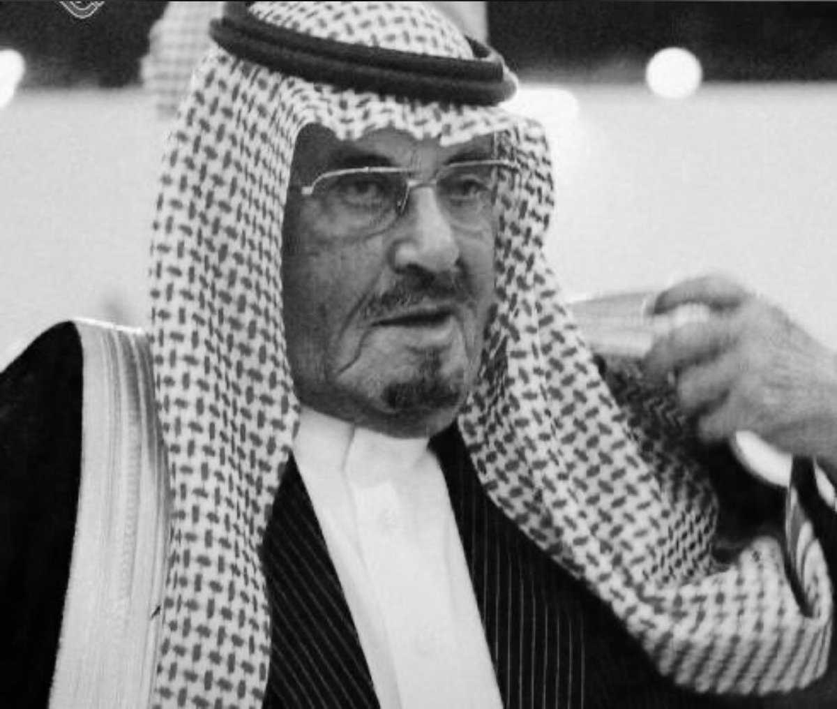 الله يغفر لله ويرحمه  ويسكنه فسيح جناته
ويلهم ذويه الصبر والسلوان
نعزي أنفسنا ونعزي ابناءه وعائلة الشريم وقبيلة شمر عامه في وفاة الفقيد

 انا لله وإنا اليه راجعون

 #فداع_بن_شريم_في_ذمة_الله