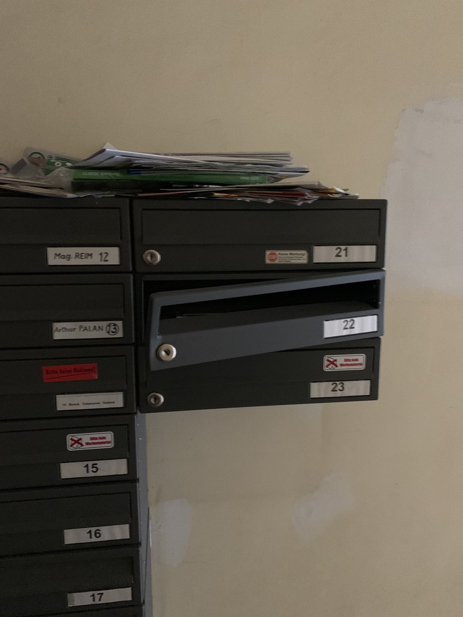 Will_Rainer's tweet image. Bezahlt die Stadt Wien die aufgebrochenen Postkästen? #gastrogutschein #perpost