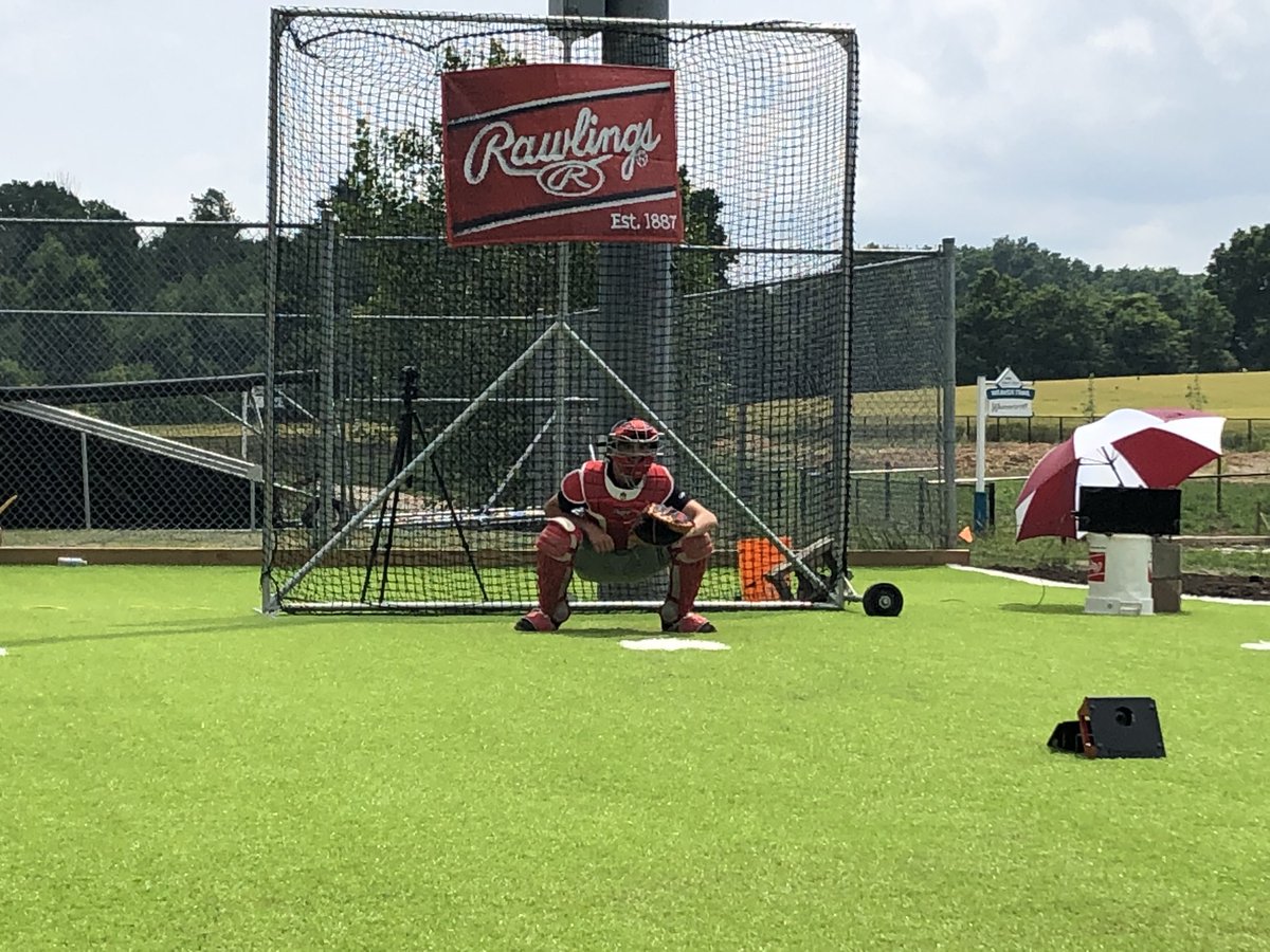GLCanadians's tweet image. Catchers at work...#TeamRawlings @RawlingsSports @JShip16 #GLCCombine