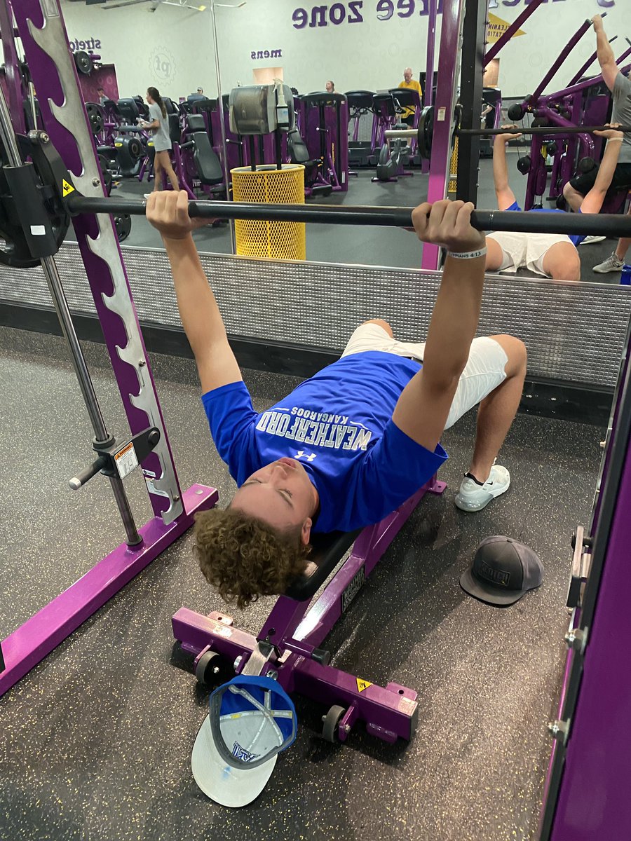 DaytonTockey's tweet photo. After 3 days of ball, you still have to put in the work. #nodaysoff #hwpo #buildthetemple @megastutz28 @ScottHolder55 @WHSRooBaseball @TheCanesSW @TheCanesBB https://t.co/6WA0x1Fp10