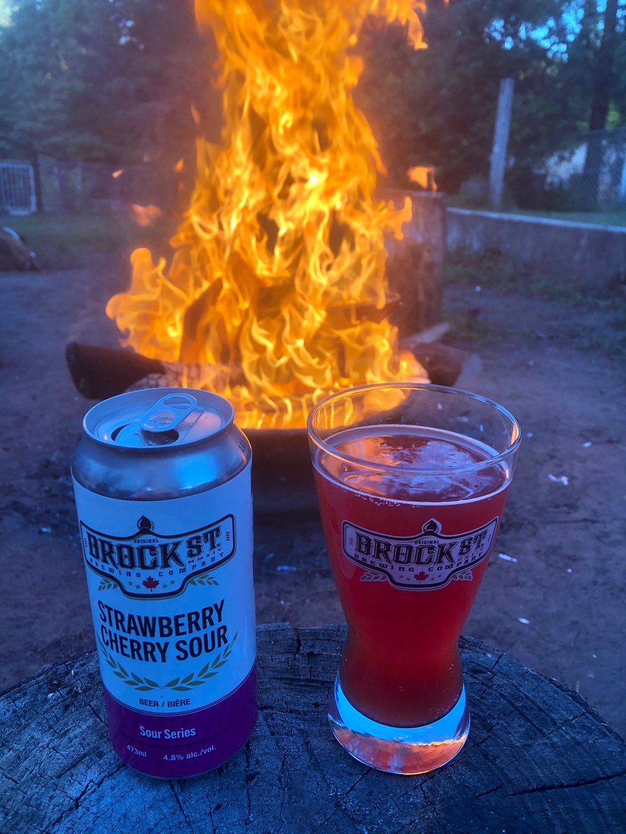 neiltowler1978's tweet photo. Campfire beer series #37 Ok my second sour of the night by @BrockStBrewing this strawberry cherry sour is epic🔥❤️👍🍻 #craftbeer #ontariocraftbeer #ontcraftbeer #goodbeernoshit #goodbeerhunting #craftbeerlover… https://t.co/Lf2AKyncs3… https://t.co/EuimyfdgXi