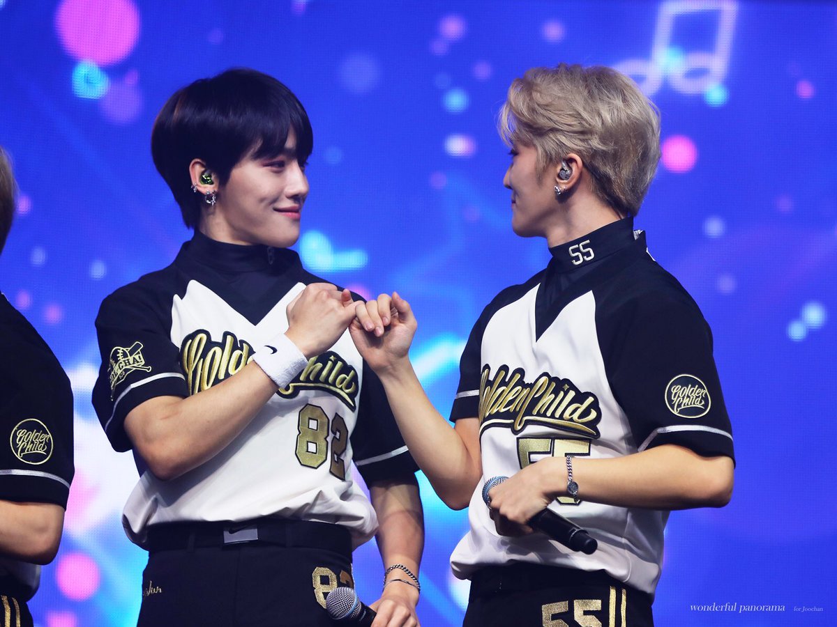 if you’re sad, remember that jangjun wore joochan’s handmade bracelet for 2 months and didn’t even take it off during performances (‘: