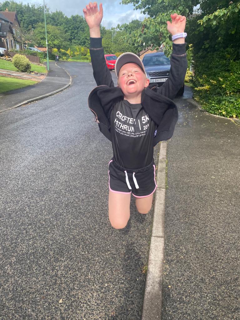 LordSmythe's tweet photo. The joy and euphoria of a 7 year old #PrincessHarriet on completing her 5k #Crofterspathrun this morning ... you wouldn't think she'd ran/walked 3.1miles #fulloflife #joidevivre π https://t.co/1f1nnPGZxh