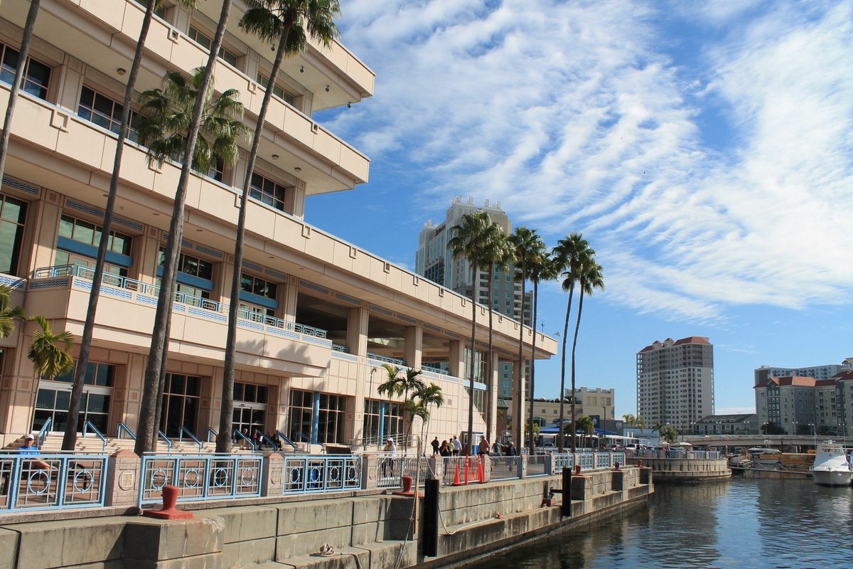 Michael51386294's tweet photo. @VisitTampaBay heres some photos I was able to get of Beautiful Tampa Bay from the water https://t.co/2iPDCEx0DL