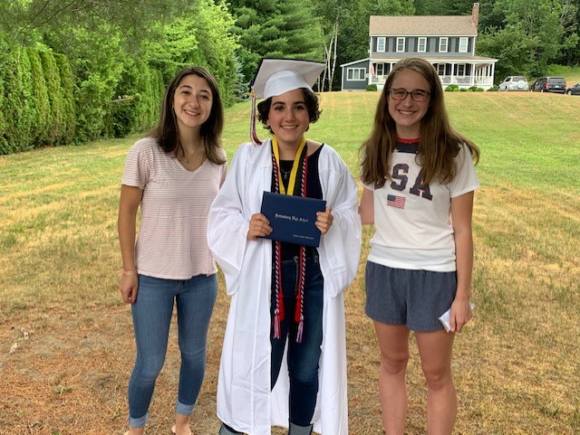 Congrats to Jess on receiving her LHS diploma. We wish her all the best as she heads to basic training in the US Army. So proud of you!! ❤️💙❤️💙