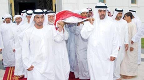 6) Abisi Ahmed bin Zayed yatırımların ABD ve AB ülkeleri yerine Türkiye, Fas, Cezayir gibi ülkelere yönlendirilmesi gerektiğini savunuyordu. Ahmed bin Zayed, 26 Mart 2010’da Fas’ta özel uçağının düşmesi sonucu öldü. Tesadüf olamaz.