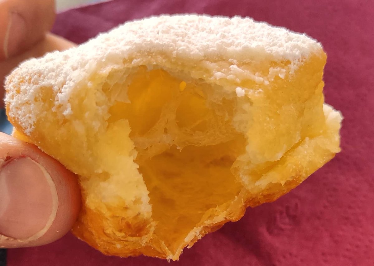 HungryThree's tweet photo. @the_imperfectbakery beignets and longboy doughnuts are a perfect treat for a lazy Saturday!! Light and delicious!! 

#galway #galwayfood #ireland #irishfood #frieddeliciousness https://t.co/PNwxFoNezh