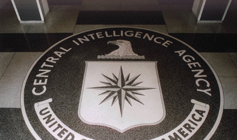 Les enquêtes menées par la suite par le Congrès américain et la puissante Commission Rockefeller ont jeté un peu plus de lumière sur l'illégalité et la cruauté de l'opération MK Ultra de la CIA.