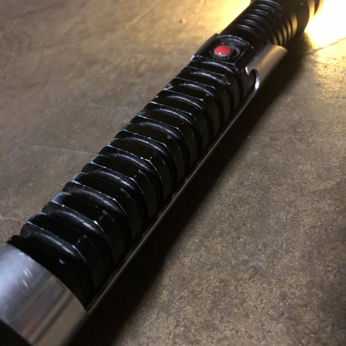 Indy Lightsaber (@indylightsaber) on Twitter photo 