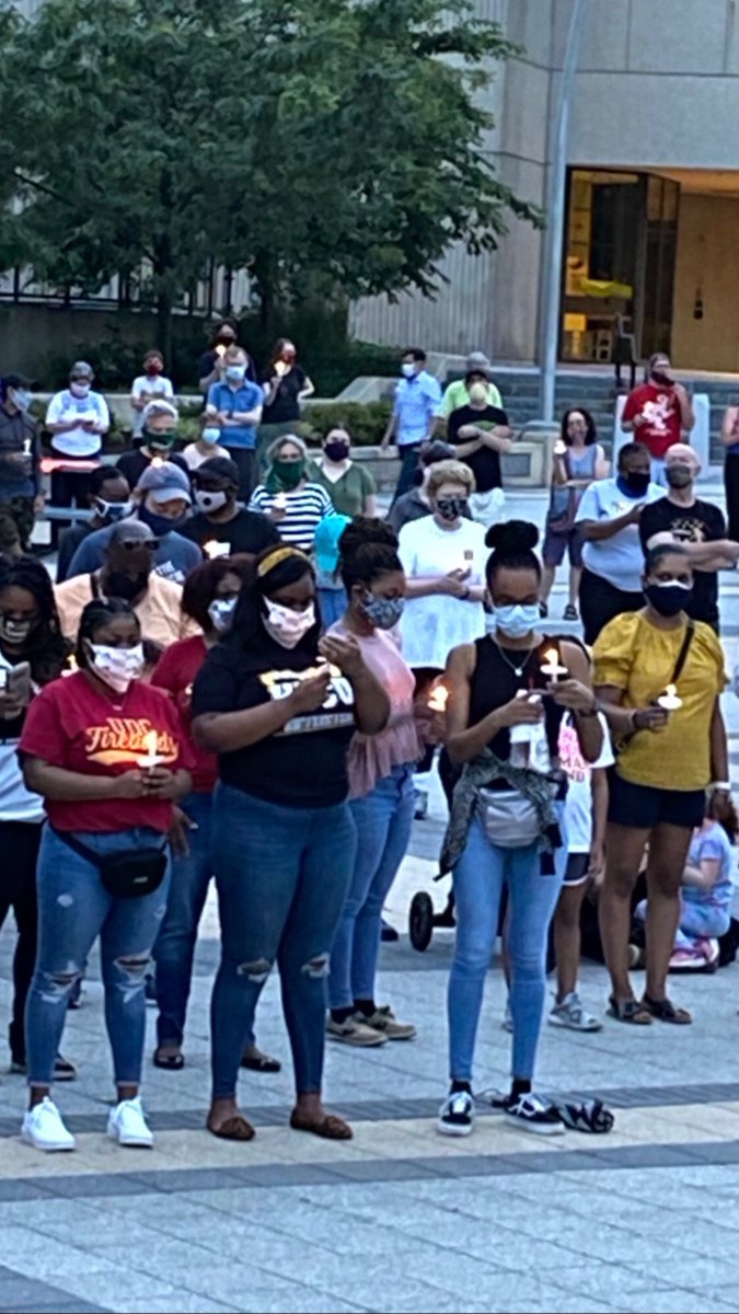 udc_edu's tweet photo. Candlelight Vigil #udcspirit #udc1851 #blacklivesmatter https://t.co/Smer0fDVoI