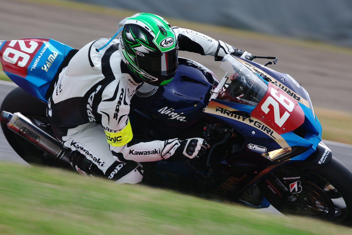 鈴鹿 8 耐 ライブ