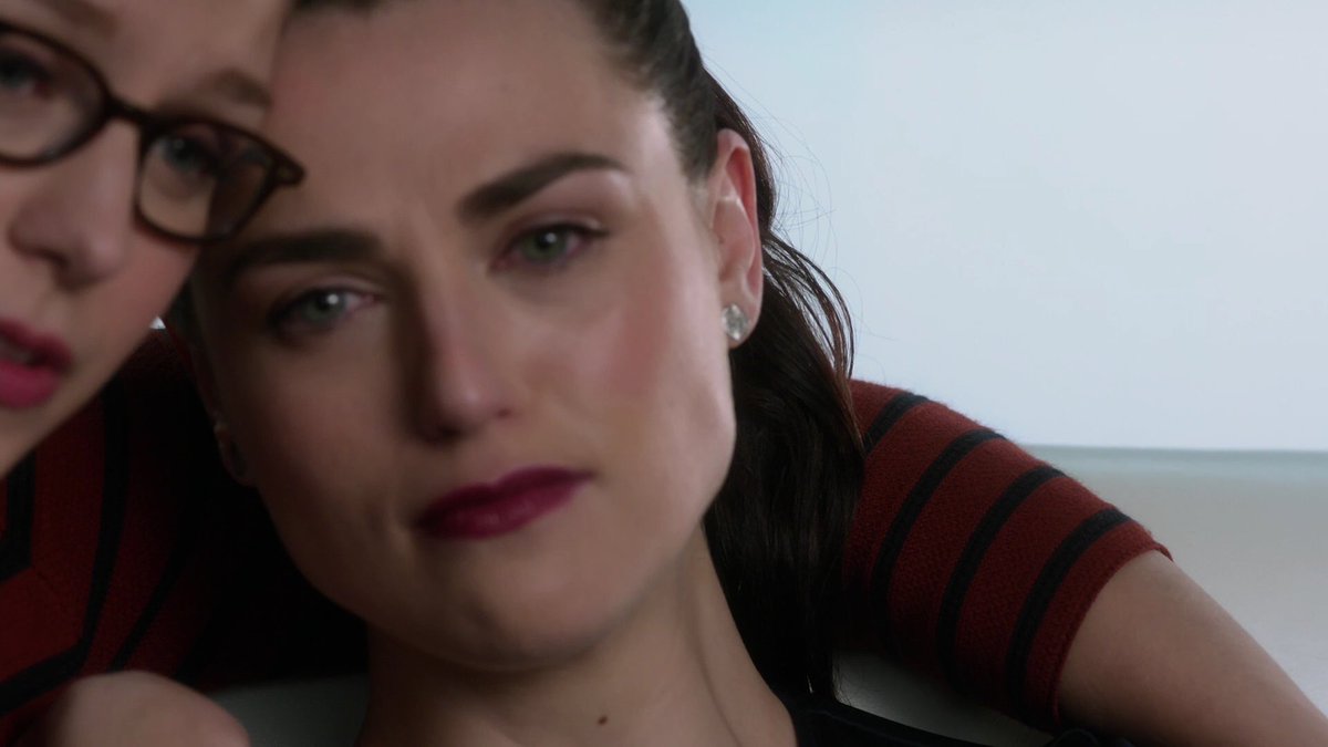 lena luthor having bottom energy; a thread