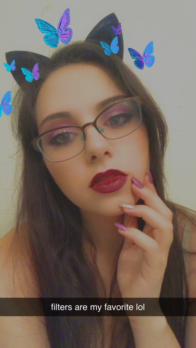 YourPhoenixRose's tweet photo. Where are my #betaboy #losers tonight? Mistress wants to ruin you 😈 #findom #truedomme #paypigswanted @GhostWriter251 @rtpig100 @RTPigPen https://t.co/rwzMVgPOpO