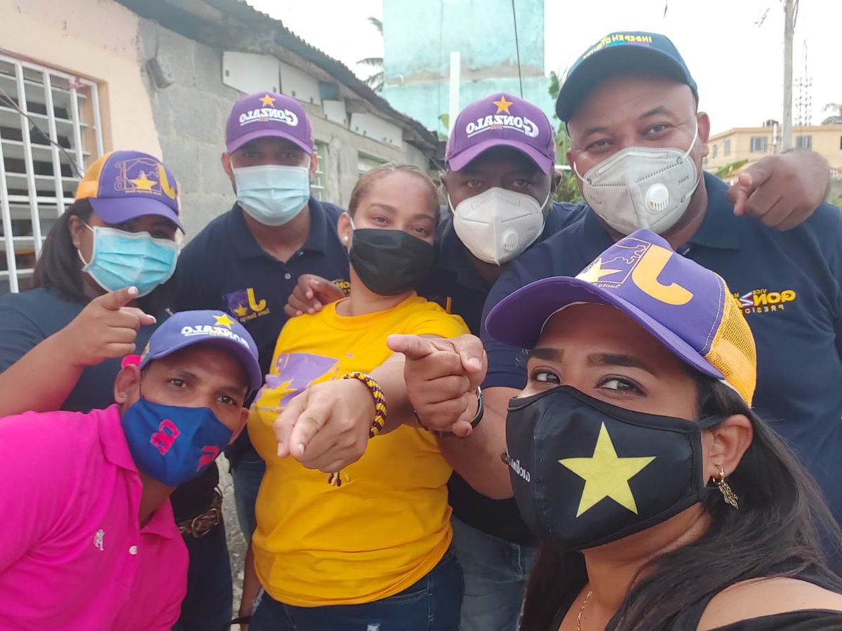 TomasSanchezRD's tweet photo. La Juventud Pledeista así como @DaniloMedina Y @Gonzalo2020RD  esta en la calle.

#aTrabajar 
@JPLD_SDO 
@margaritacdf https://t.co/q6ONXtZLb7