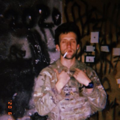mbombo00's tweet photo. feelin whitney  #NewProfilePic https://t.co/eKyEIES9Vr