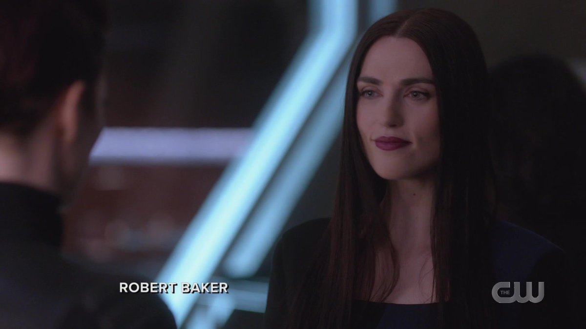 lena luthor having bottom energy; a thread