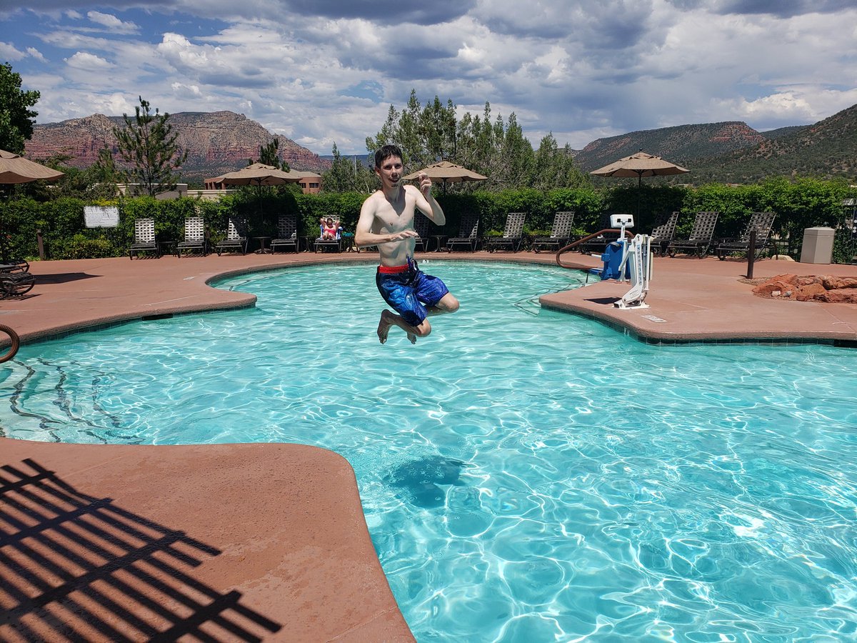 PACHospitality's tweet photo. π₯@sedonafunteam Dept. @ardaorg
Beautiful weather for a pool party. Make a splash, here at the Ridge Resort.
@diamondresorts
#makeasplash
#poolparty
#summer2020
#summerfun
#pacsummerfun https://t.co/brxBPwY0SV https://t.co/corHlLj2Yz