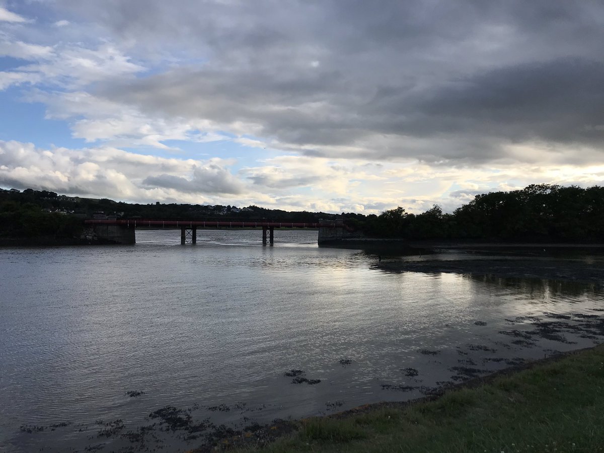 Ballincollig to the sea, love the Lee.  @savecorkcity  @LoveCork  @PhotosCork  @yaycork  @corkbeo  @banksofmylee  @BlackrockVlg  @MarinaParkCork