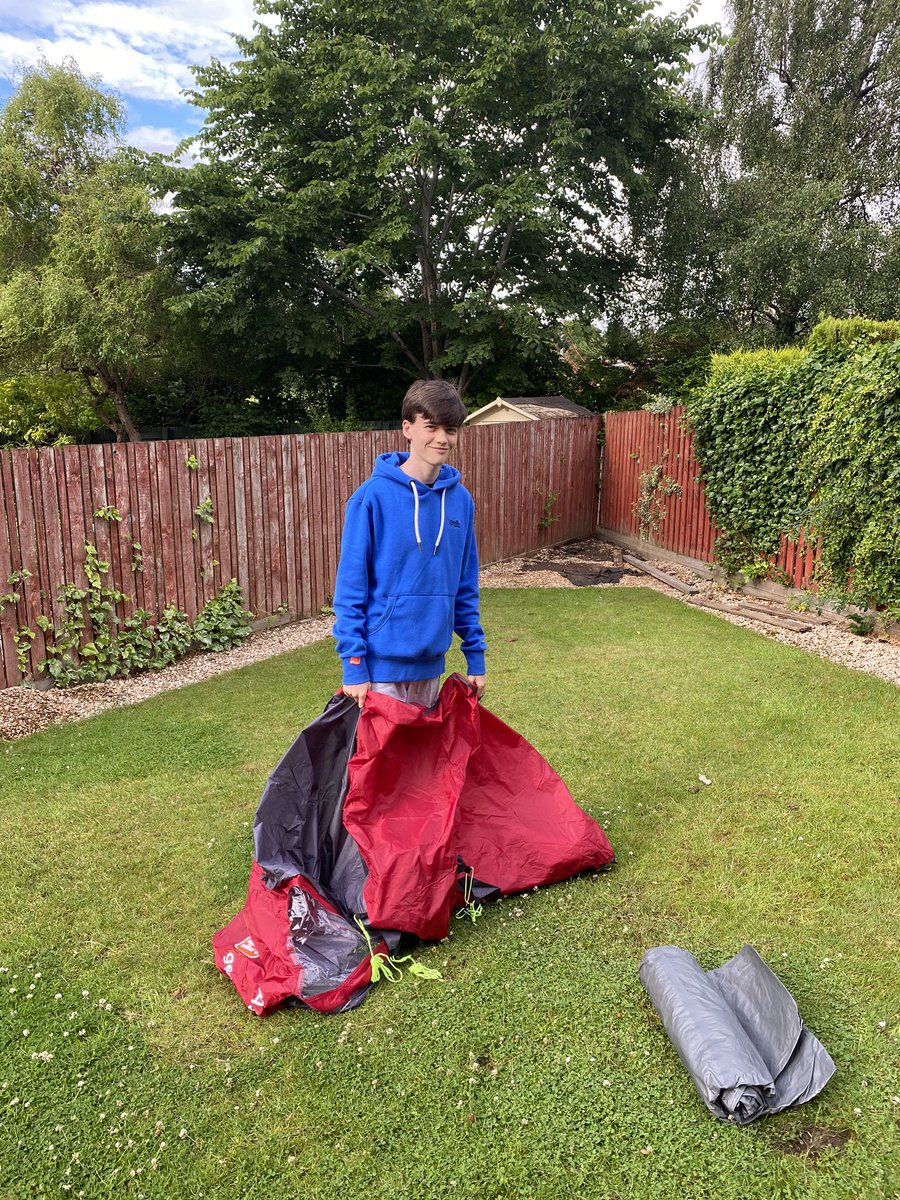 Jeng76Jennifer's tweet photo. @captainmaxi here is Andrew with his tent effort! He says he is sleeping out there tonight. We will see!! https://t.co/d2HGcP1K8C