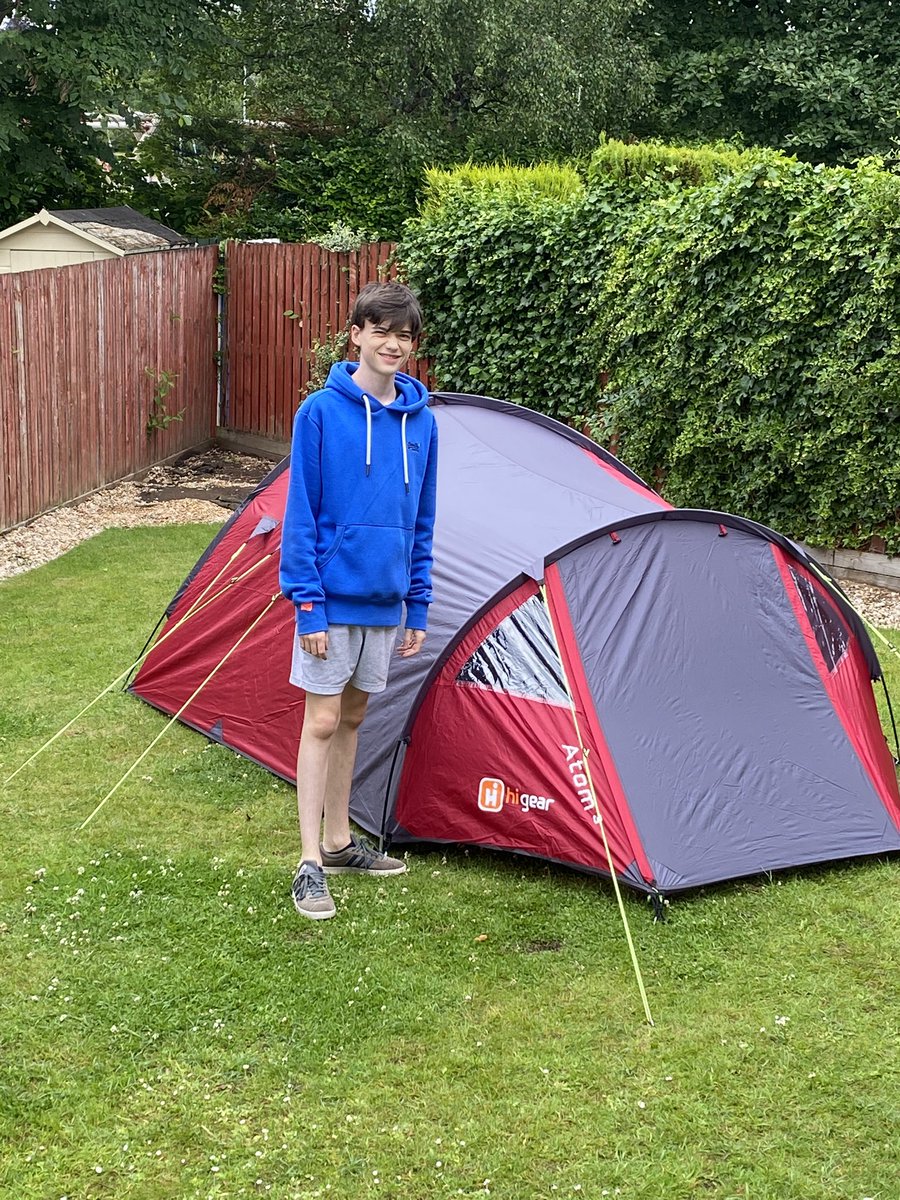 Jeng76Jennifer's tweet photo. @captainmaxi here is Andrew with his tent effort! He says he is sleeping out there tonight. We will see!! https://t.co/d2HGcP1K8C