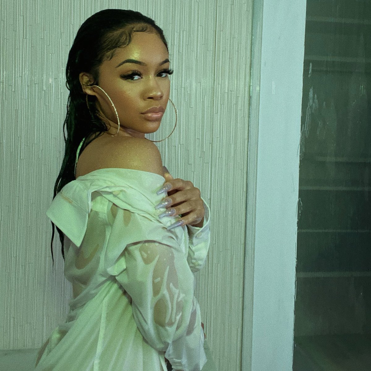 Saweetie tweet picture