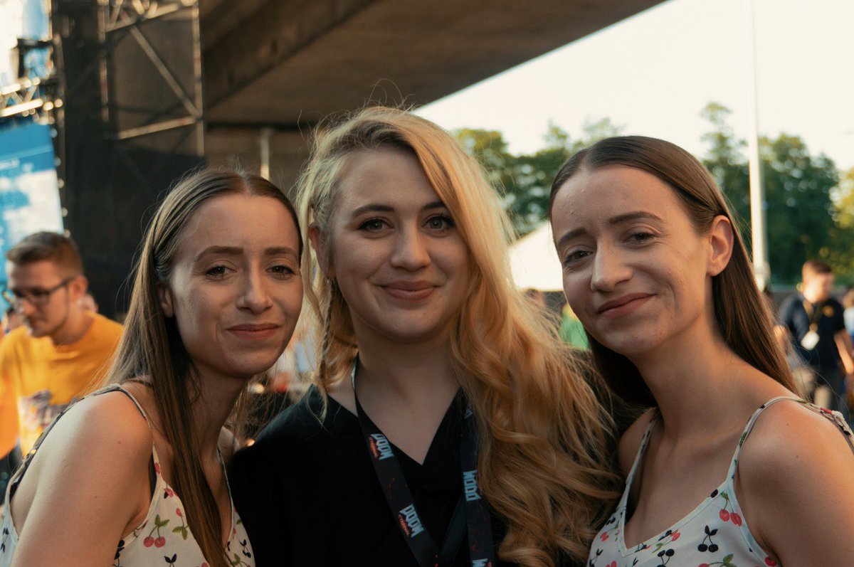 Janinehoch2's tweet image. Wir wollten uns noch der tollen Community anschließen und der lieben @xPandorya auch alles Gute zum 8 jährigen Jubiläum wünschen.

Auf das noch viele weitere Jahre kommen. ☺️

Danke für alles. &amp;lt;3

#Communityloben #Panloben #Alleloben #PanStream ☺️❤️