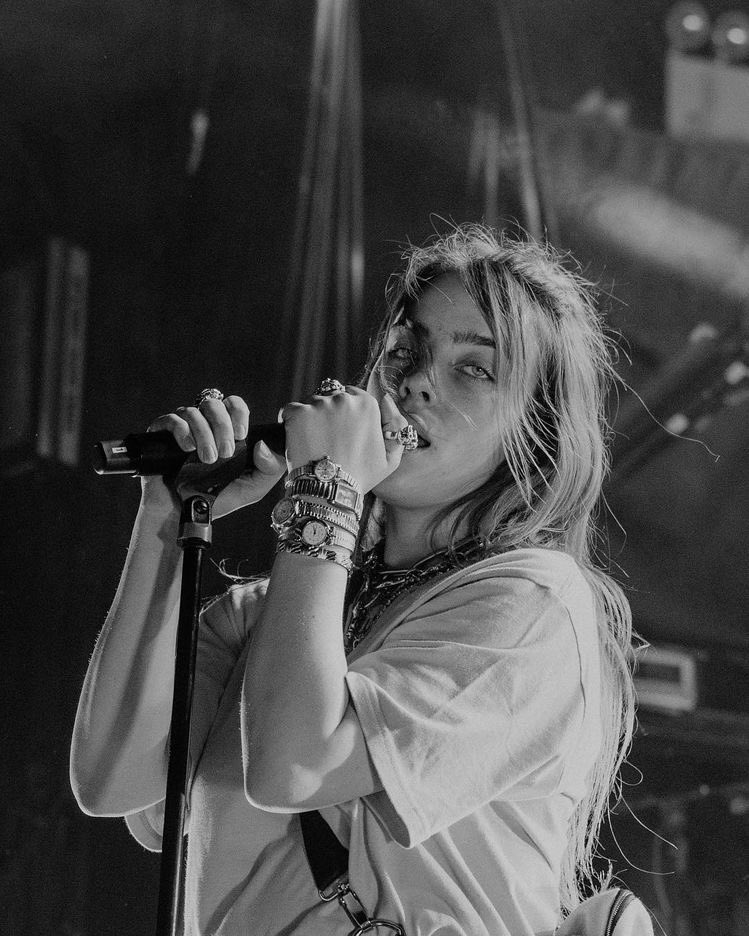 billie eilish as one direction; a thread