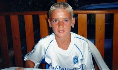 conneriesligue1's tweet photo. Les joueurs français quand ils étaient petits 😍☺️
 (Thauvin, Griezmann, Mbappé, Martial) https://t.co/VrW9LWAbog