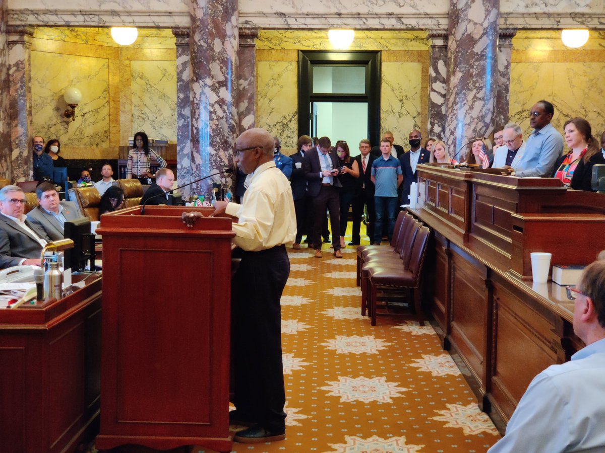 Sen. Hillman Frazier, one of the legislative leaders of the movement to remove the flag, tells a story: the moral "Pray first, aim high, and stay focused."