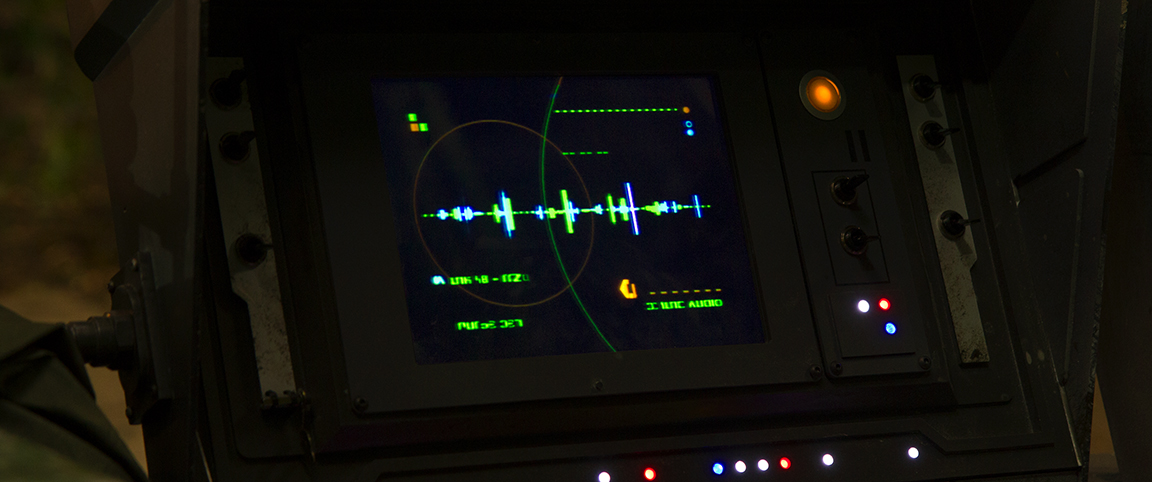 Production photo of a screen at the Resistance base from Ris