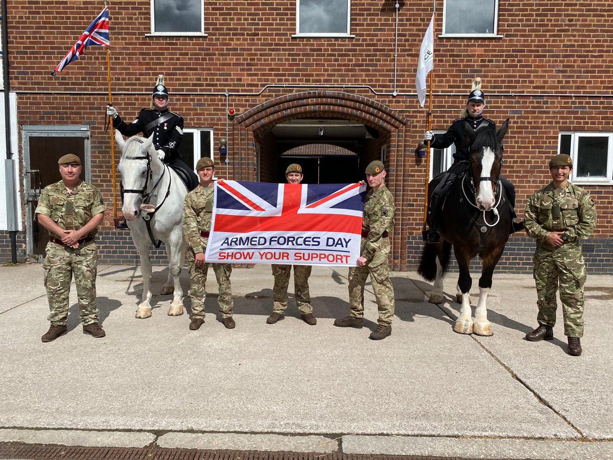 MerPolMounted's tweet photo. Soldiers from A (Ladysmith) Coy.4 Lancs @LANCS_REGT came to the yard today to celebrate #ArmedForcesDay #StandTall #PHSilver #PHOxberry #LiverpoolArmedForcesWeek2020 @CultureLPool https://t.co/UmvA0A7sNF