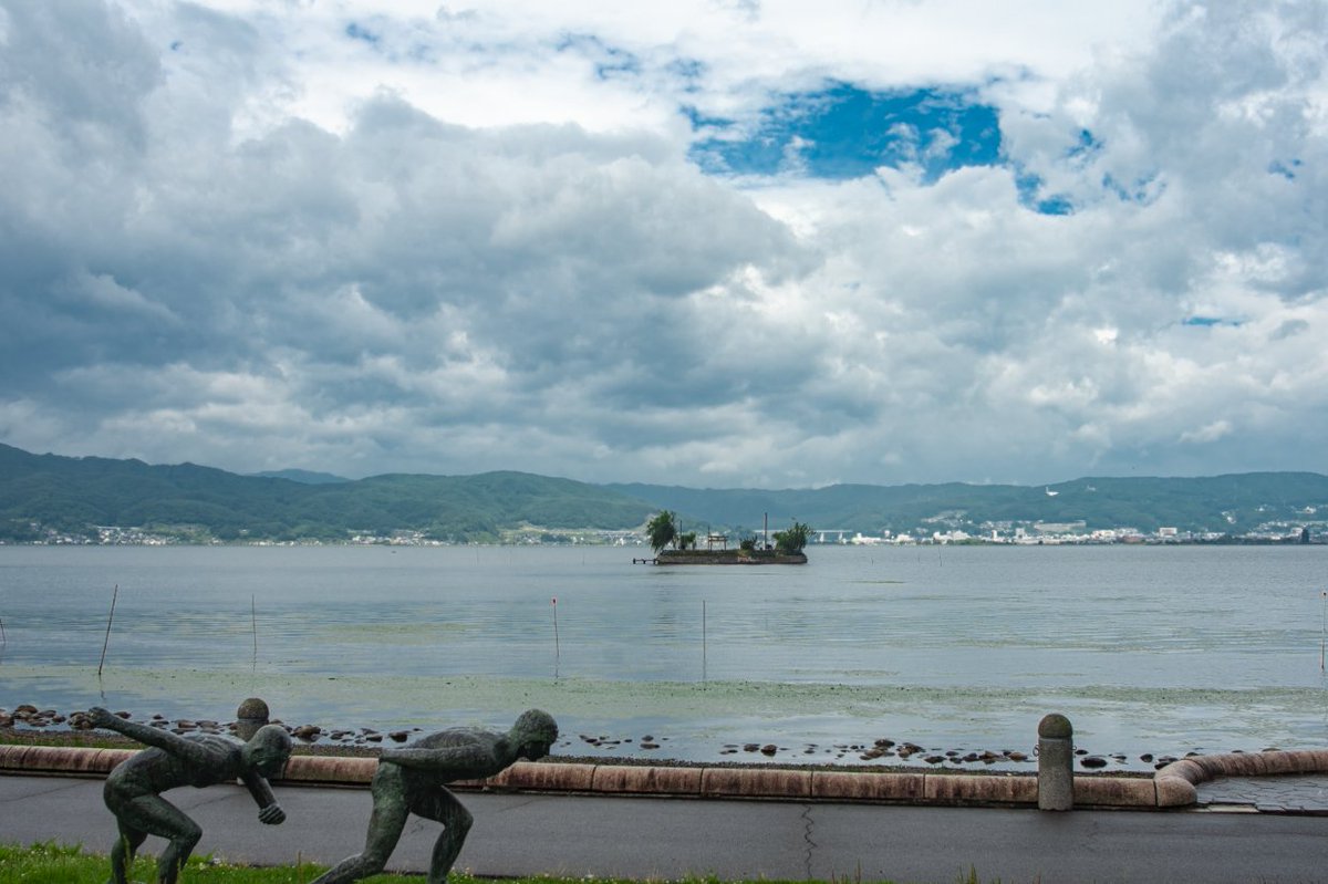 Susumu Komatsu Photography Suwa Lake From Kamisuwa And Hatsushima Shrine On The Lake 上諏訪から見た諏訪湖と初島神社 Suwa Suwalake Kamisuwa Hatsushimashrine Shrine Nagano 上諏訪 諏訪湖 初島神社 長野県 T Co Anna0suvoh