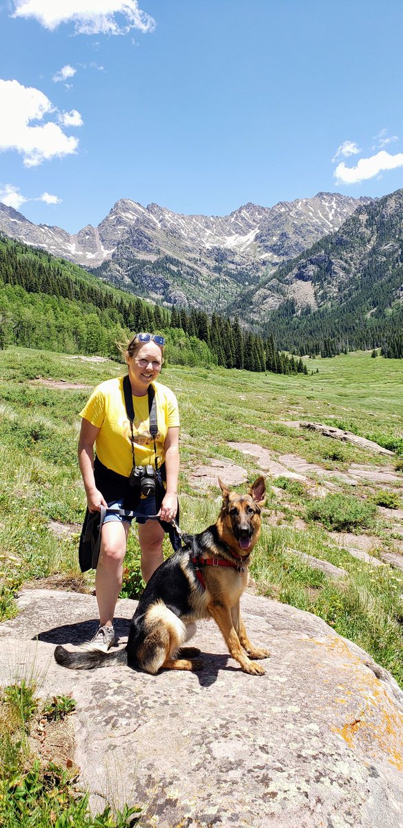 HeidiTown's tweet photo. We hiked the Upper Piney River trail at #PineyRiverRanch.
Kinda pretty! ;-)
#Colorado #WeAreCOTravel #DiscoverVail https://t.co/4rLrZ3PzzI