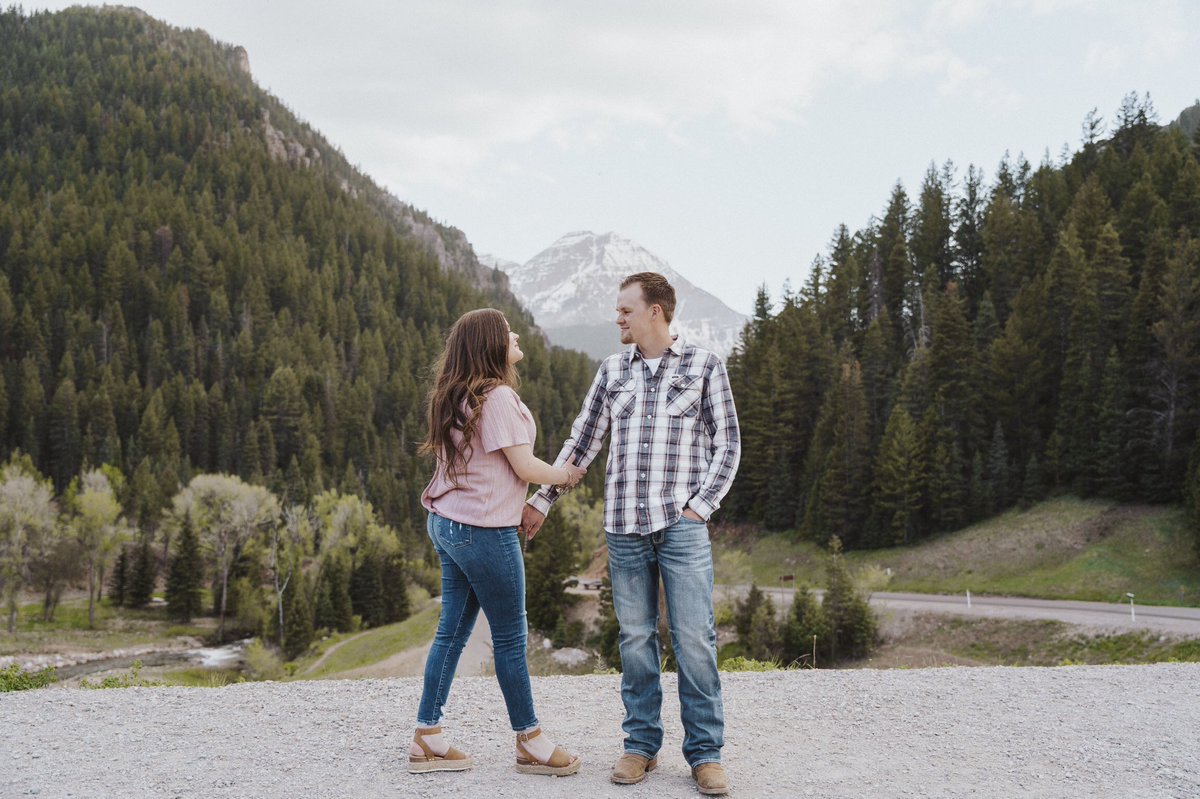 _madison__emily's tweet photo. Only 21 more days and I get to marry my best friend 🍋❤️ https://t.co/Ov1QWshfKF