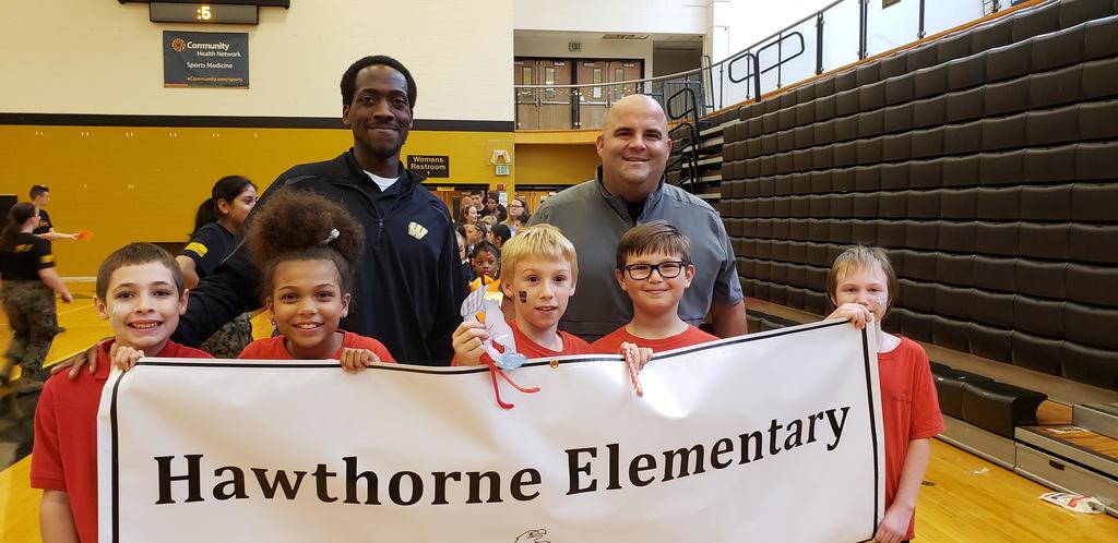 HawthorneHawks_'s tweet photo. Happy Saturday!  HawkNation would like to shout out Mr.Evans for supporting students, families and staff over his first year at Hawthorne.  He has a way of connecting with people and finding solutions to various challenges. Together We Can Make a Difference!  #YOUMATTER #URLUV'D https://t.co/VrYJUKr65Y