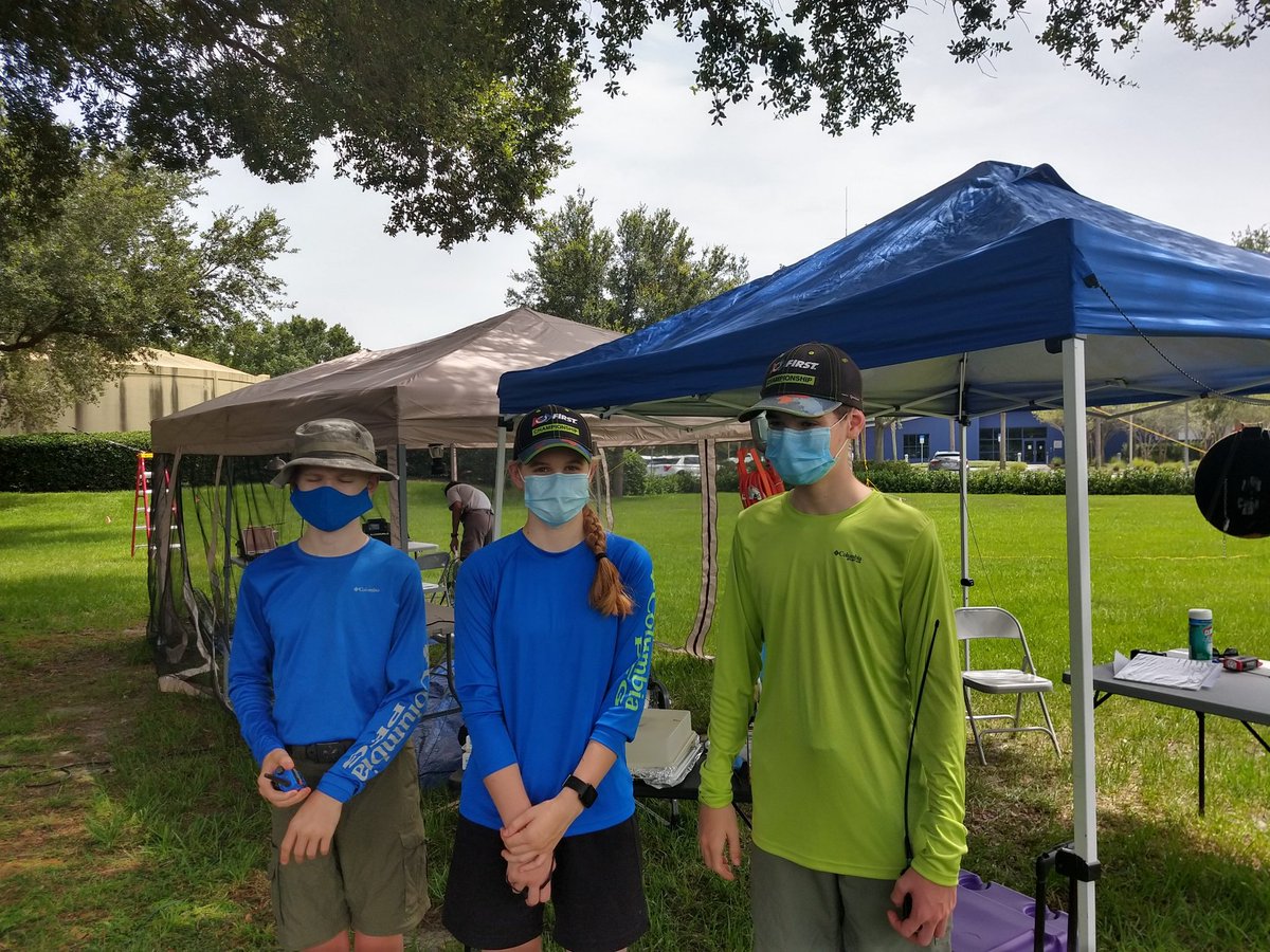 BaconBuilders's tweet photo. @WD4WDW Thanks for all your hard work to set up field day. Has a great time while staying safe today. W4KED, WD4DON, &amp; K4DKT https://t.co/i0Hf4GlOu9