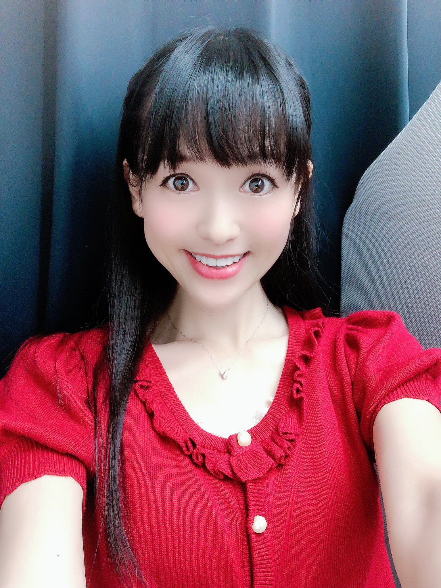 山本麻里安 今日も明日も17才 おはようございます かえるさん かたつむりさん大喜びの雨の朝 なんかメモオフ感強いw あぁ昨日は楽しかったなー たくさんの方から観てたよ とご連絡いただき嬉しい気持ちでいっぱいです 彩花ちゃんが そしてメモオフ