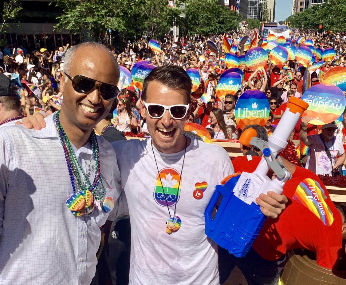 Happy #PRIDE2020 ❤️🏳️‍🌈

Sad we aren’t marching this year but it’s still Pride season &amp; I’m prouder than ever to live in 🇨🇦 where we value diversity, inclusion &amp; the right to love who you love! 🌈

All the love to the LGBTQ2S+ community!

pridetoronto.com/virtualpride/
❤️🧡💛💚💙💜🖤🤎🤍