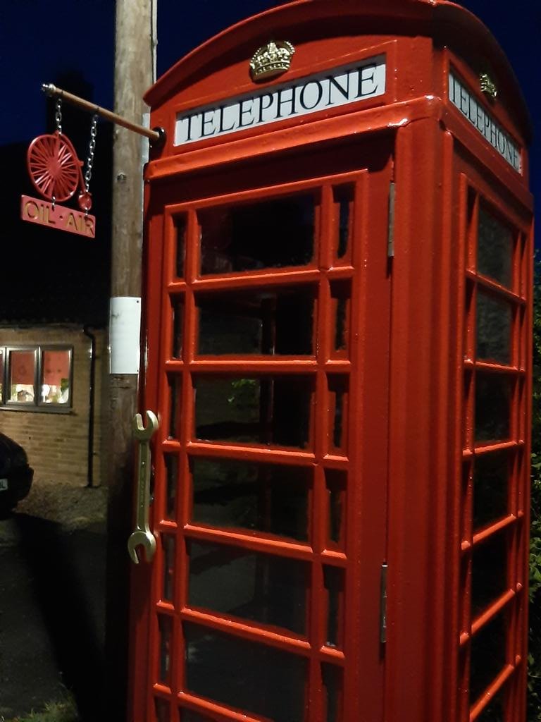 Bigfatspanner's tweet photo. From tomorrow... oil and air back in the @Bigfatspanner bike service station in the refurbished phone box in #millington @wayoftheroses @CliftonCCYork @cyclingweekly @BritishCycling https://t.co/1LmacMZHWu
